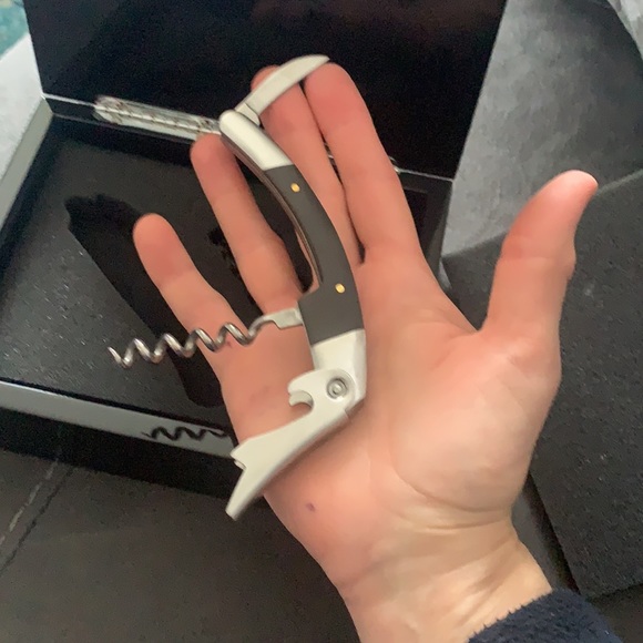 Ritz-Carlton wine cork and cork screw with bottle top remover and knife - Picture 7 of 8